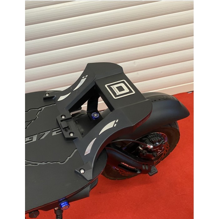 Achat de Cale pied Minimotors Thunder 2 au meilleur prix sur Funtrott.fr, Livraison 24H/48H