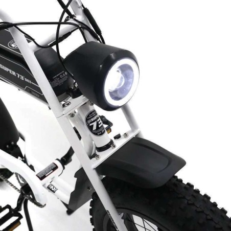 Achat de SUPER73 SG1 WHITE PREMIUM au meilleur prix sur Funtrott Livraison 24H 48H