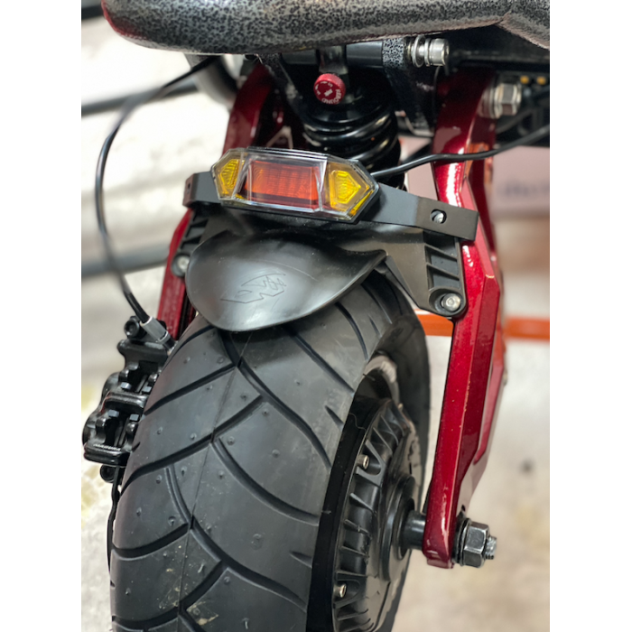 Support de fixation de feu/clignotant arrière Nami Burn-e - FUNTROTT