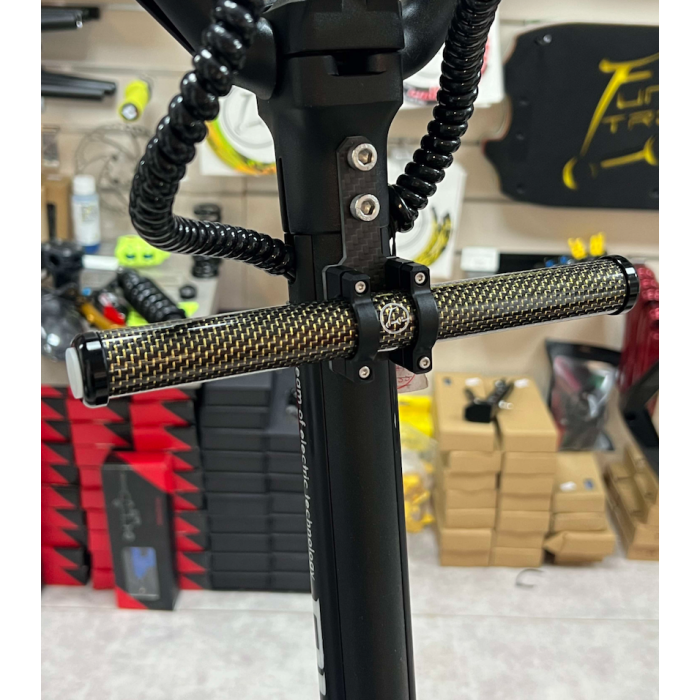 Barre d'accessoire en carbone pour la gamme Dualtron
