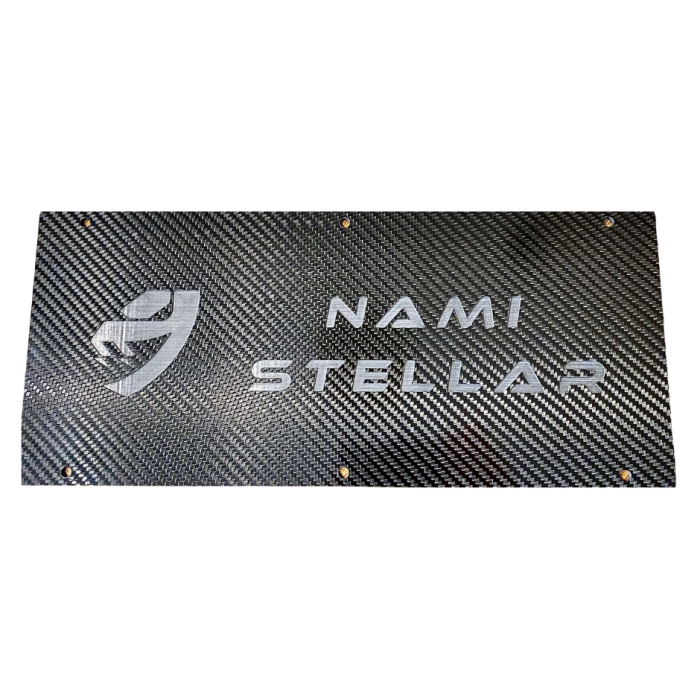 Deck en carbone finition brillant Nami stellar et Super stellar.