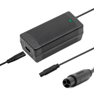 Chargeur 48v (sortie 54,6v) 2A connecteur Julet 3105