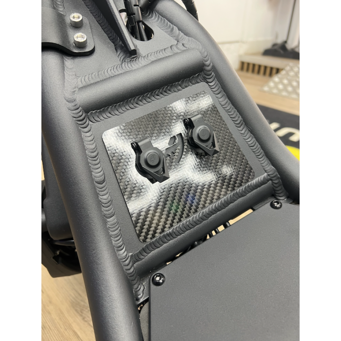 Plaque port de charge en carbone Nami Burn-e FUNTROTT.