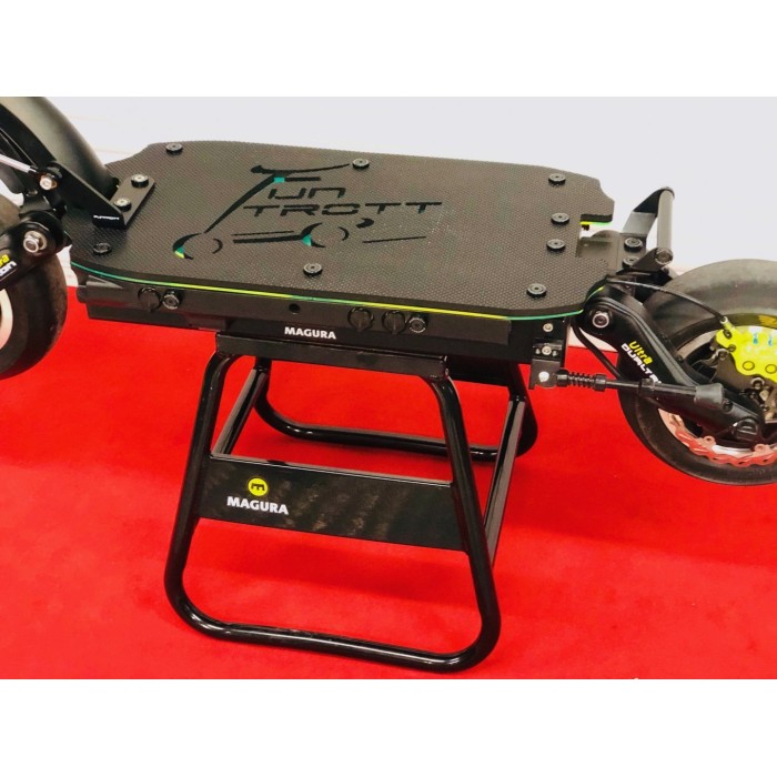 Achat de Tabouret noir pour trottinette au meilleur prix sur Funtrott.fr, Livraison 24H/48H